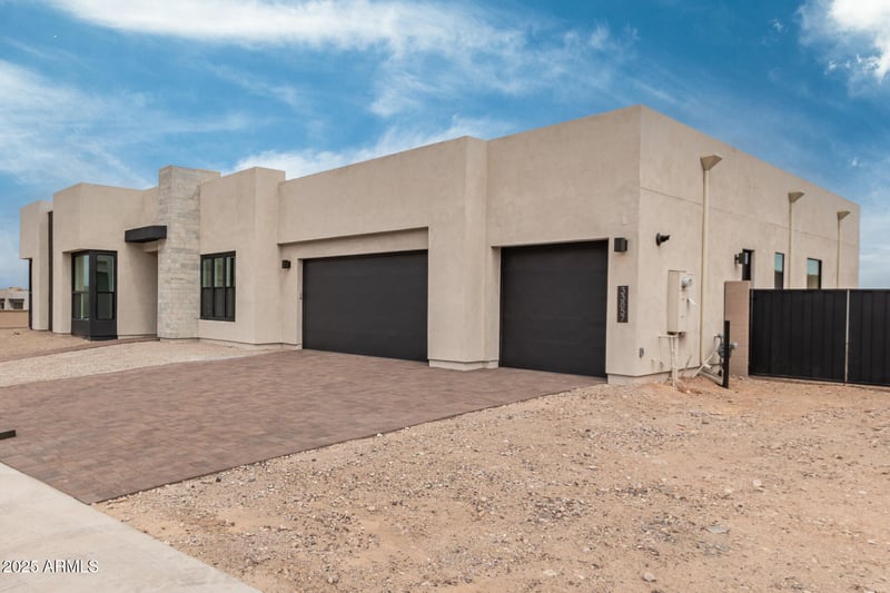 33857 Borgata Trl, San Tan Valley, AZ 85144