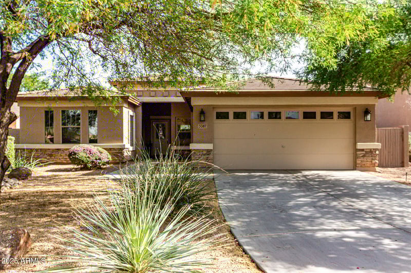 3387 Bluejay Dr, Chandler, AZ 85286