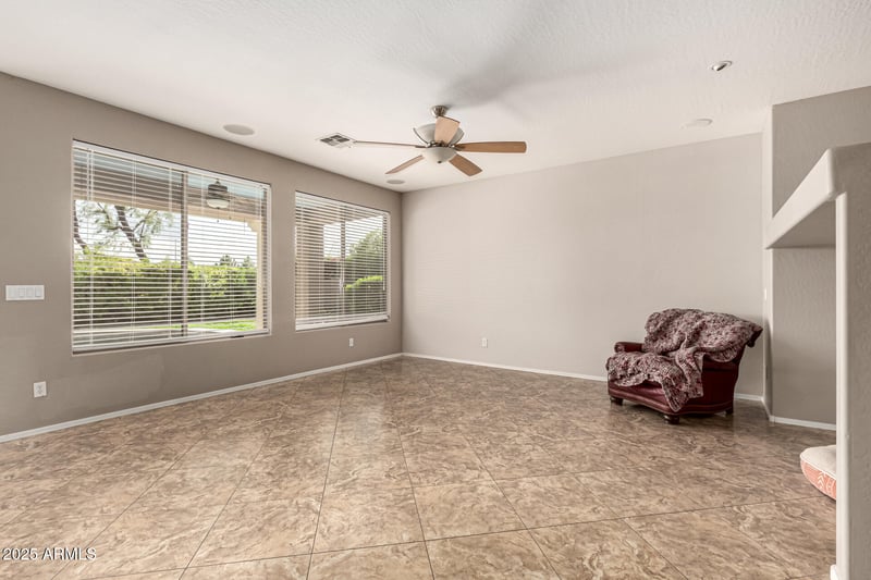 3387 Bluejay Dr, Chandler, AZ 85286