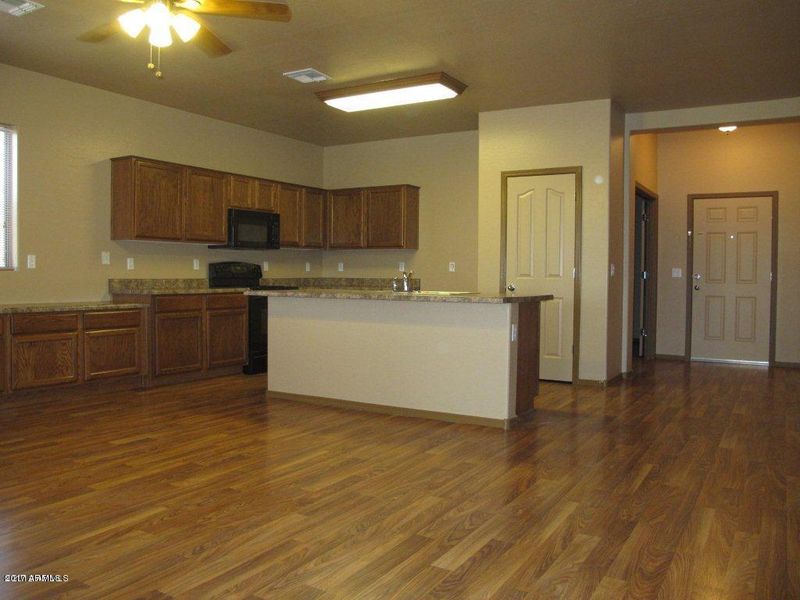 339 E Harold Dr, San Tan Valley, AZ 85140