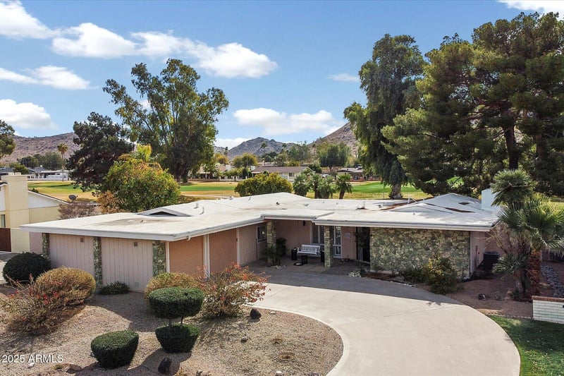 339 W Southern Hills Rd, Phoenix, AZ 85023