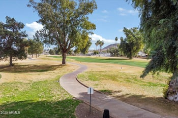 339 W Southern Hills Rd, Phoenix, AZ 85023