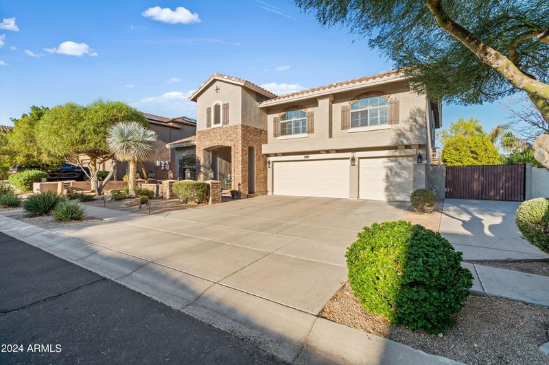33903 N 23rd Dr, Phoenix, AZ 85085
