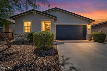 33908 N Beeblossom Trl, San Tan Valley, AZ 85144
