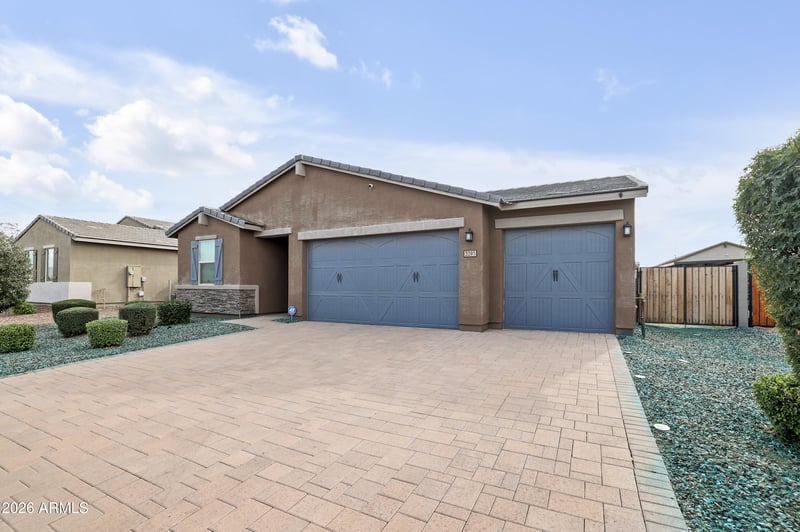 3391 Isla Ave, San Tan Valley, AZ 85143
