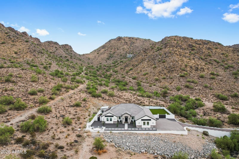 33911 N Mirage Ct, San Tan Valley, AZ 85144