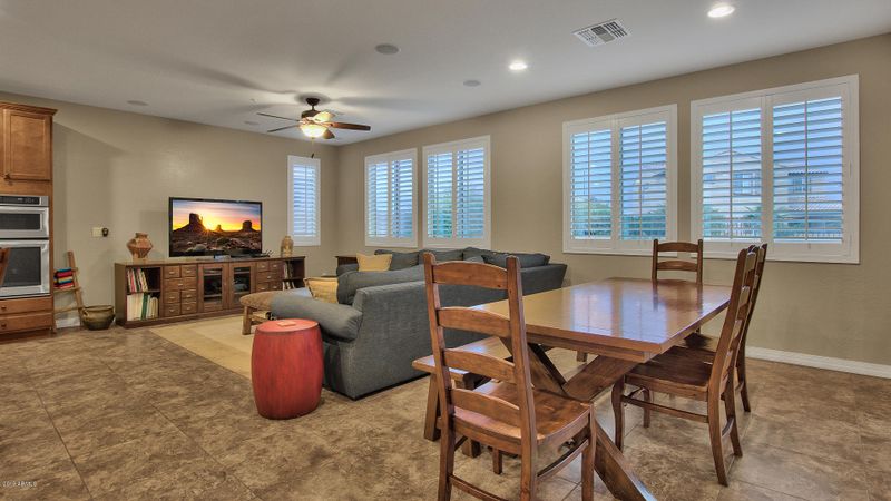 3392 E Plum St, Gilbert, AZ 85298