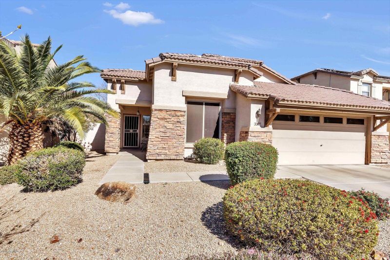 3392 E Roadrunner Dr, Chandler, AZ 85286