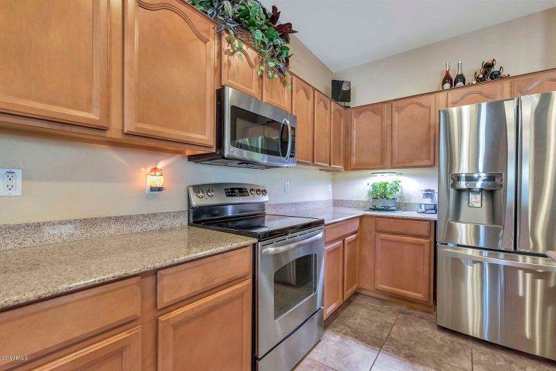 3392 E Roadrunner Dr, Chandler, AZ 85286