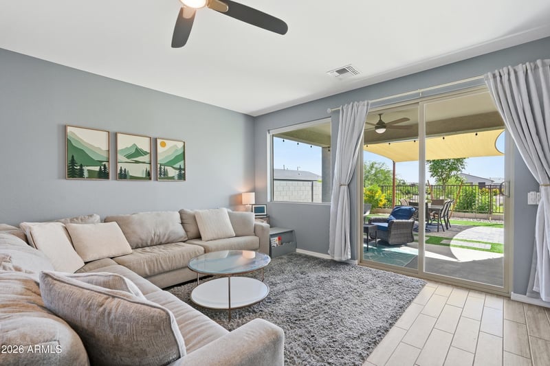 3393 Valleyhigh Trl, San Tan Valley, AZ 85143