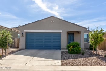 33948 Beeblossom Trl, San Tan Valley, AZ 85144