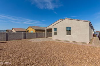 33948 Beeblossom Trl, San Tan Valley, AZ 85144