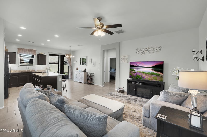 33957 Menodora Ln, San Tan Valley, AZ 85144
