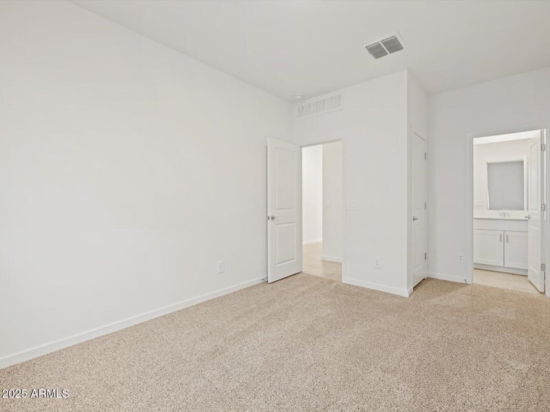 3396 Ellie Trl, San Tan Valley, AZ 85143