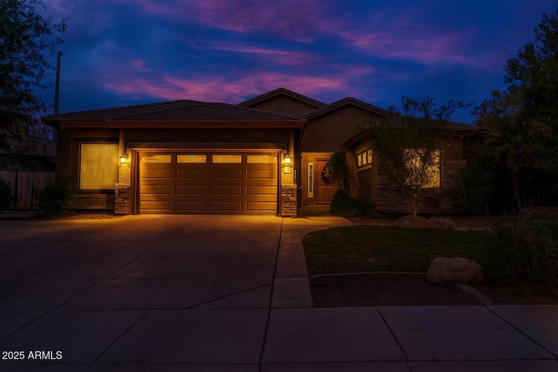 3398 Vaughn Ave, Gilbert, AZ 85234