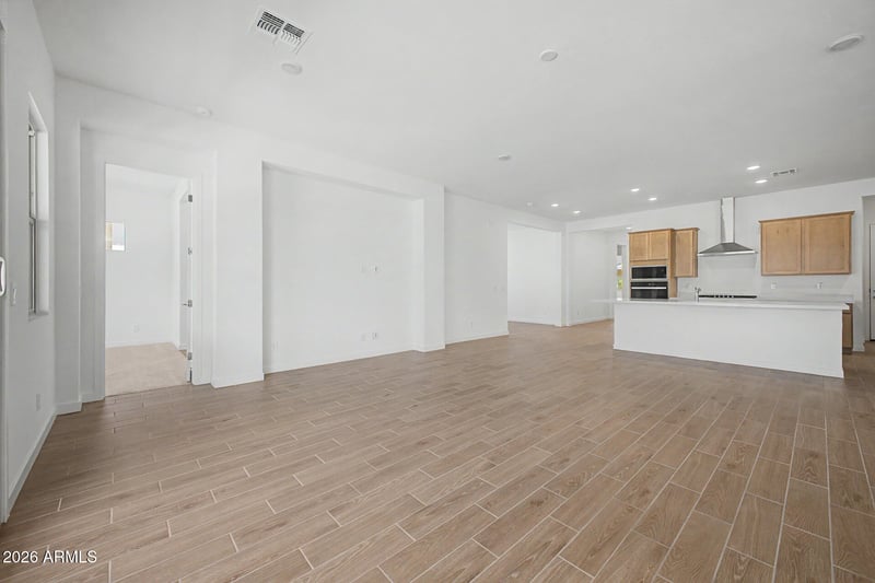 340 Floyd Dr, San Tan Valley, AZ 85140