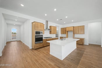 340 Floyd Dr, San Tan Valley, AZ 85140