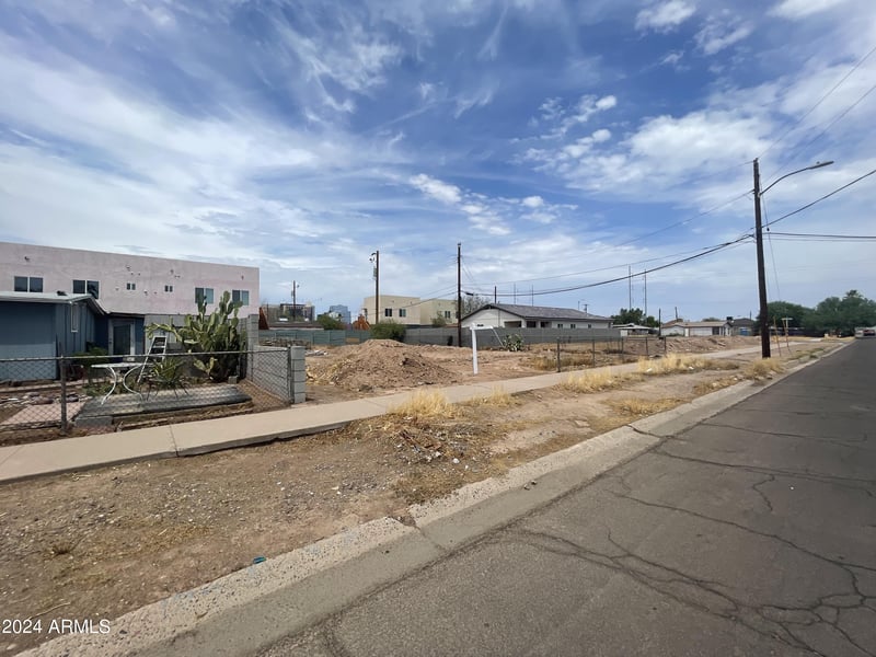 340 Yavapai St #9, Phoenix, AZ 85003