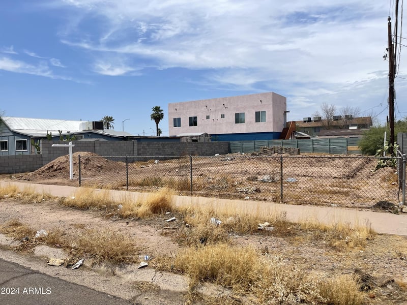 340 Yavapai St #9, Phoenix, AZ 85003