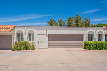 3401 37th St #13, Phoenix, AZ 85018