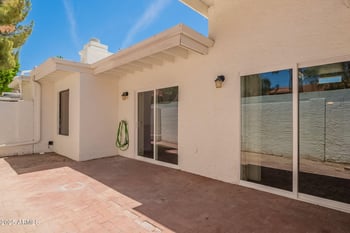 3401 37th St #13, Phoenix, AZ 85018