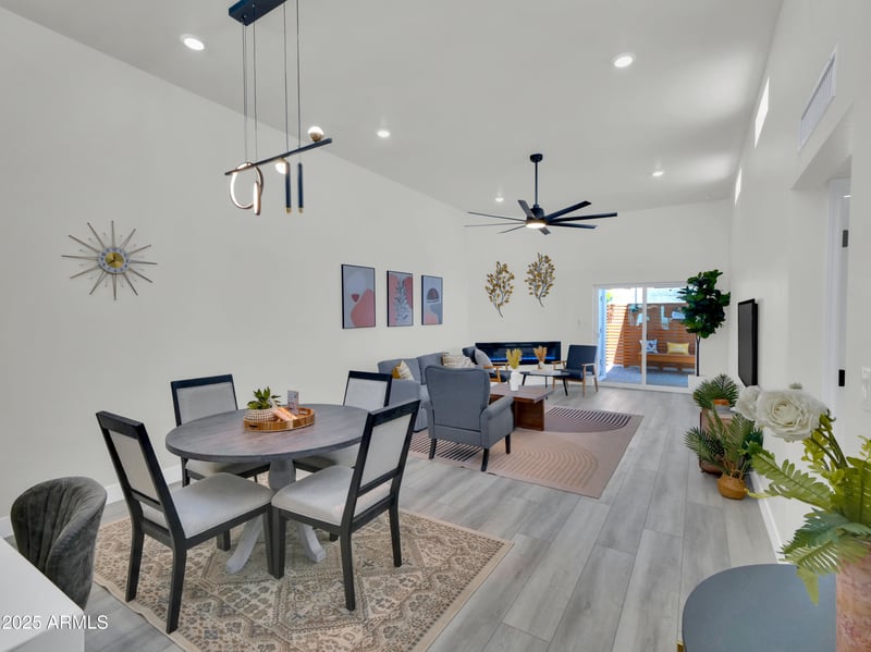 3401 37th St #14, Phoenix, AZ 85018