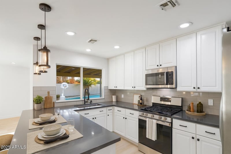 3401 Altadena Ave, Phoenix, AZ 85028