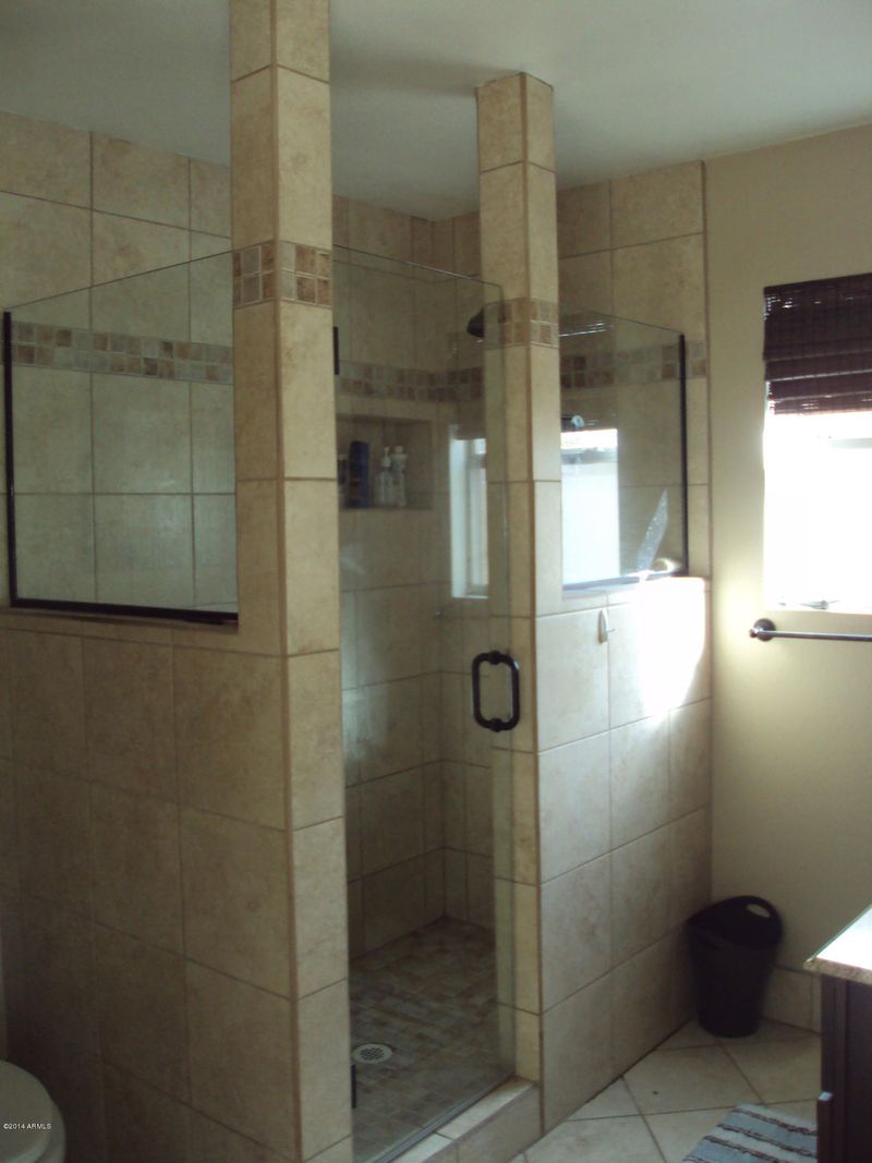 3401 E Sequoia Dr, Phoenix, AZ 85050