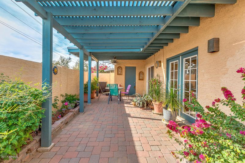 3401 N 37th St #2, Phoenix, AZ 85018