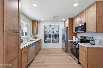 3401 Oraibi Dr, Phoenix, AZ 85027