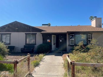 3401 Saint Moritz Ln, Phoenix, AZ 85053