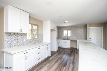 3401 Diana Ave, Phoenix, AZ 85051