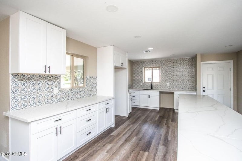 3401 W Diana Ave, Phoenix, AZ 85051