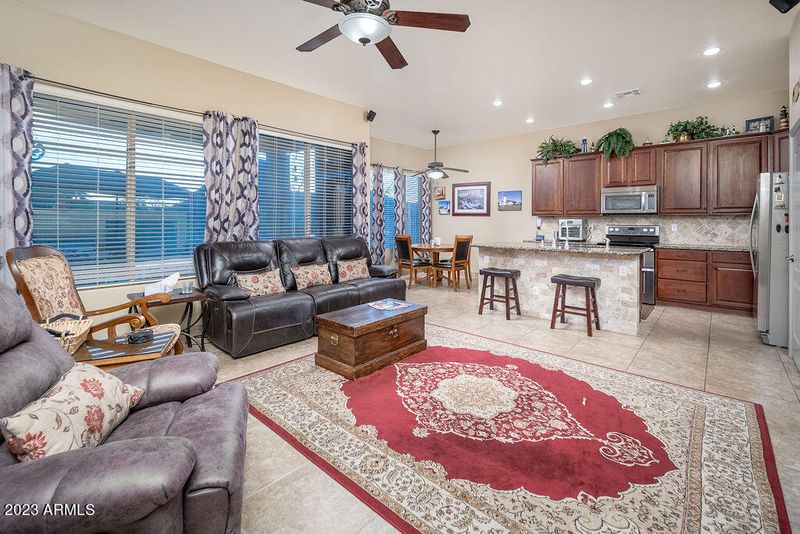 3401 W Montello Rd, Phoenix, AZ 85086