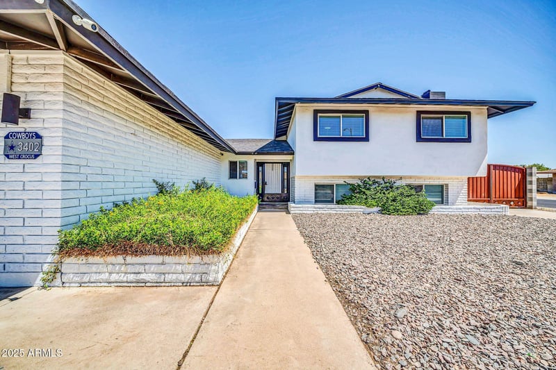 3402 Crocus Dr, Phoenix, AZ 85053