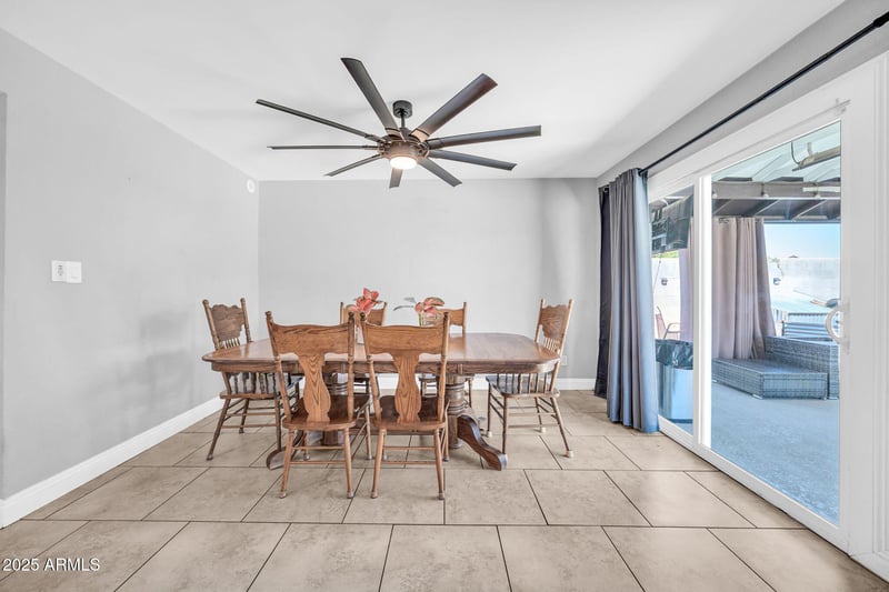 3402 Crocus Dr, Phoenix, AZ 85053