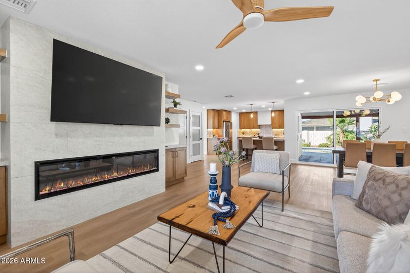 3402 E Mercer Ln, Phoenix, AZ 85028