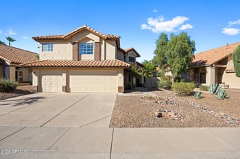 3402 Windsong Dr, Phoenix, AZ 85048