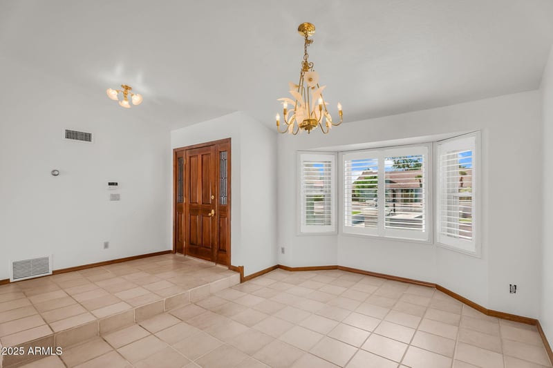 3402 Fairfield St, Mesa, AZ 85213