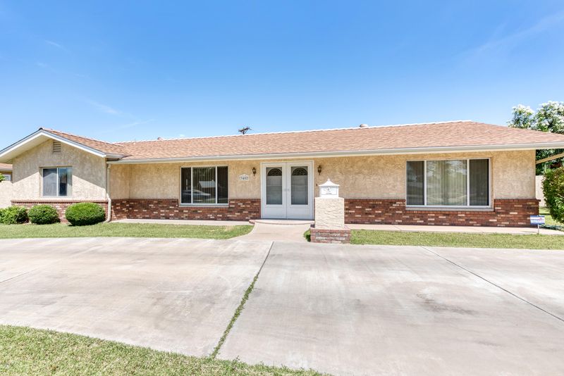 3402 N 43rd Pl, Phoenix, AZ 85018