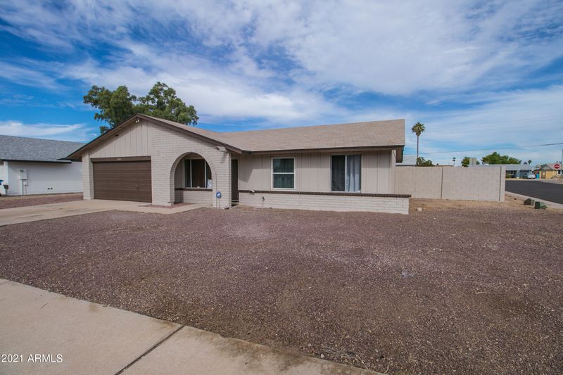3402 W Saint John Rd, Phoenix, AZ 85053