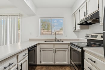 3403 Hardy Dr, Tempe, AZ 85282