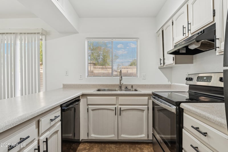 3403 Hardy Dr, Tempe, AZ 85282