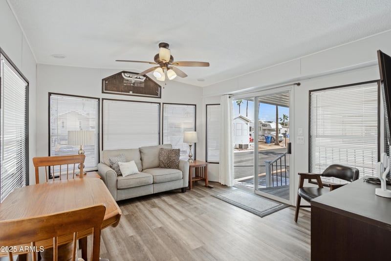 3403 Main St #2333, Mesa, AZ 85213