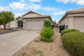 3404 Lavey Ln, Phoenix, AZ 85032