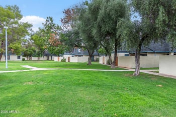 3404 Echo Ln, Phoenix, AZ 85051