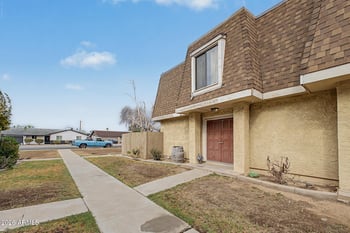 3404 W Echo Ln, Phoenix, AZ 85051