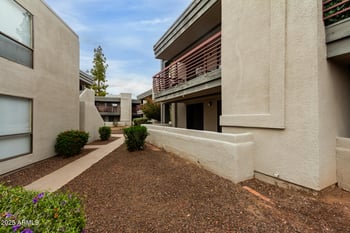 3405 Danbury Dr #D121, Phoenix, AZ 85053