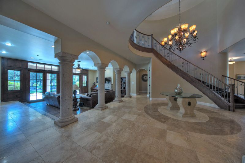 3405 N Valencia Ln, Phoenix, AZ 85018