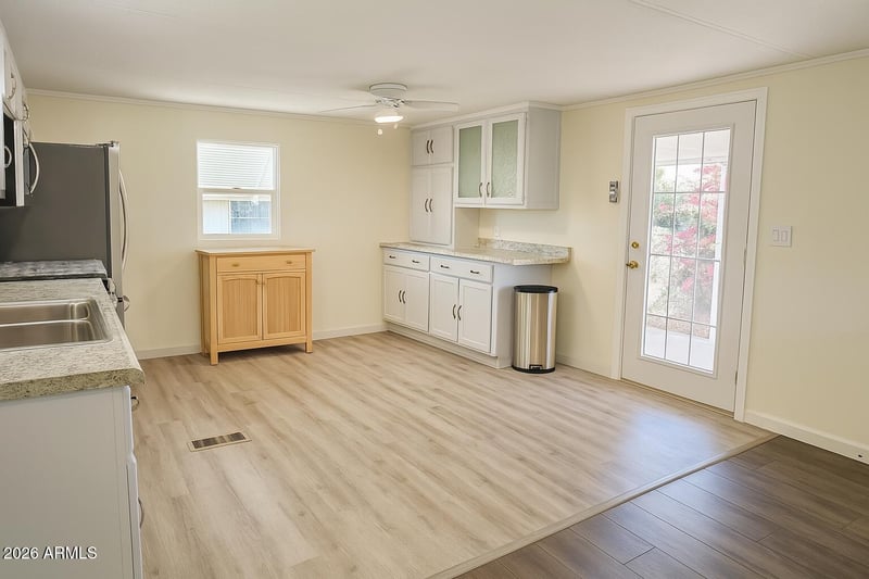 3405 Tomahawk Rd #301, Apache Junction, AZ 85119